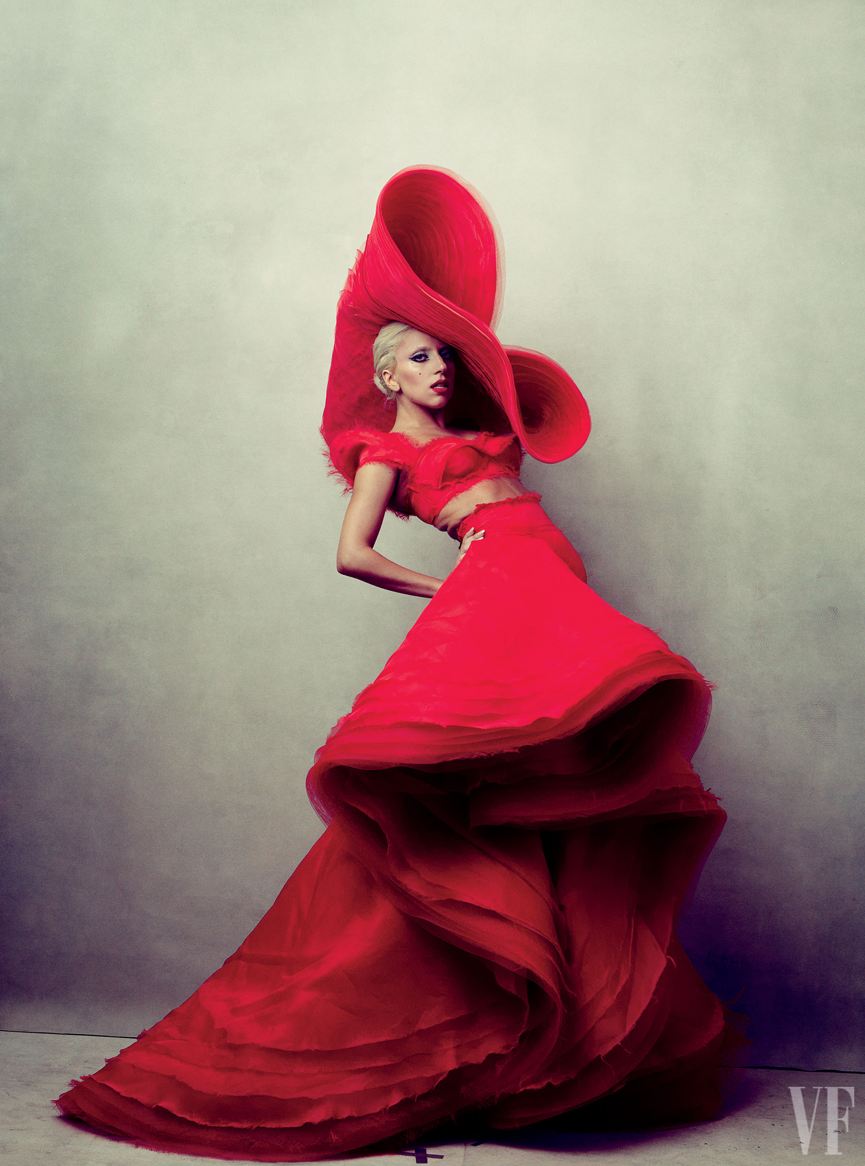 Vanity_Fair_Lady_Gaga_redhat